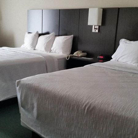 Gold Vault Inn Radcliff 외부 사진