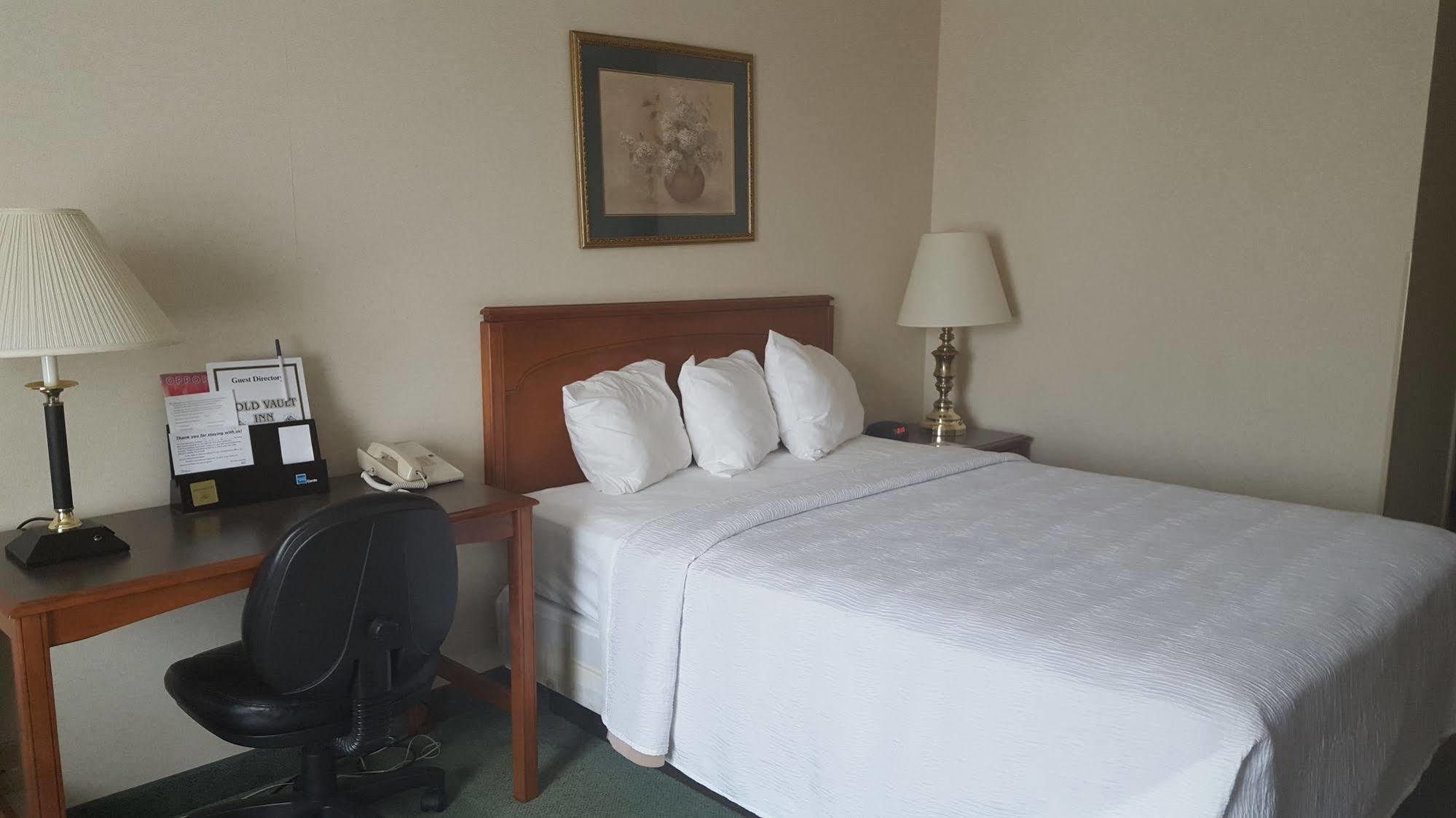 Gold Vault Inn Radcliff 외부 사진