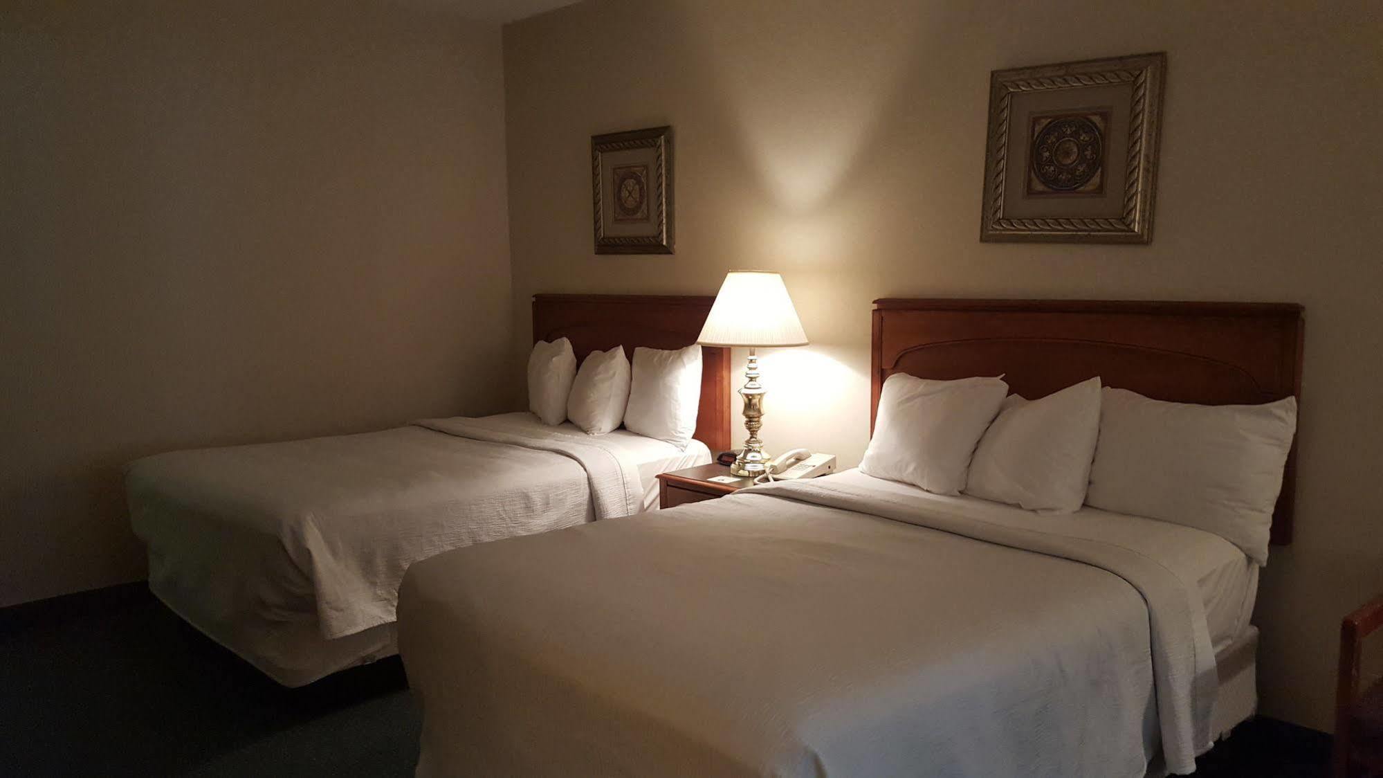 Gold Vault Inn Radcliff 외부 사진